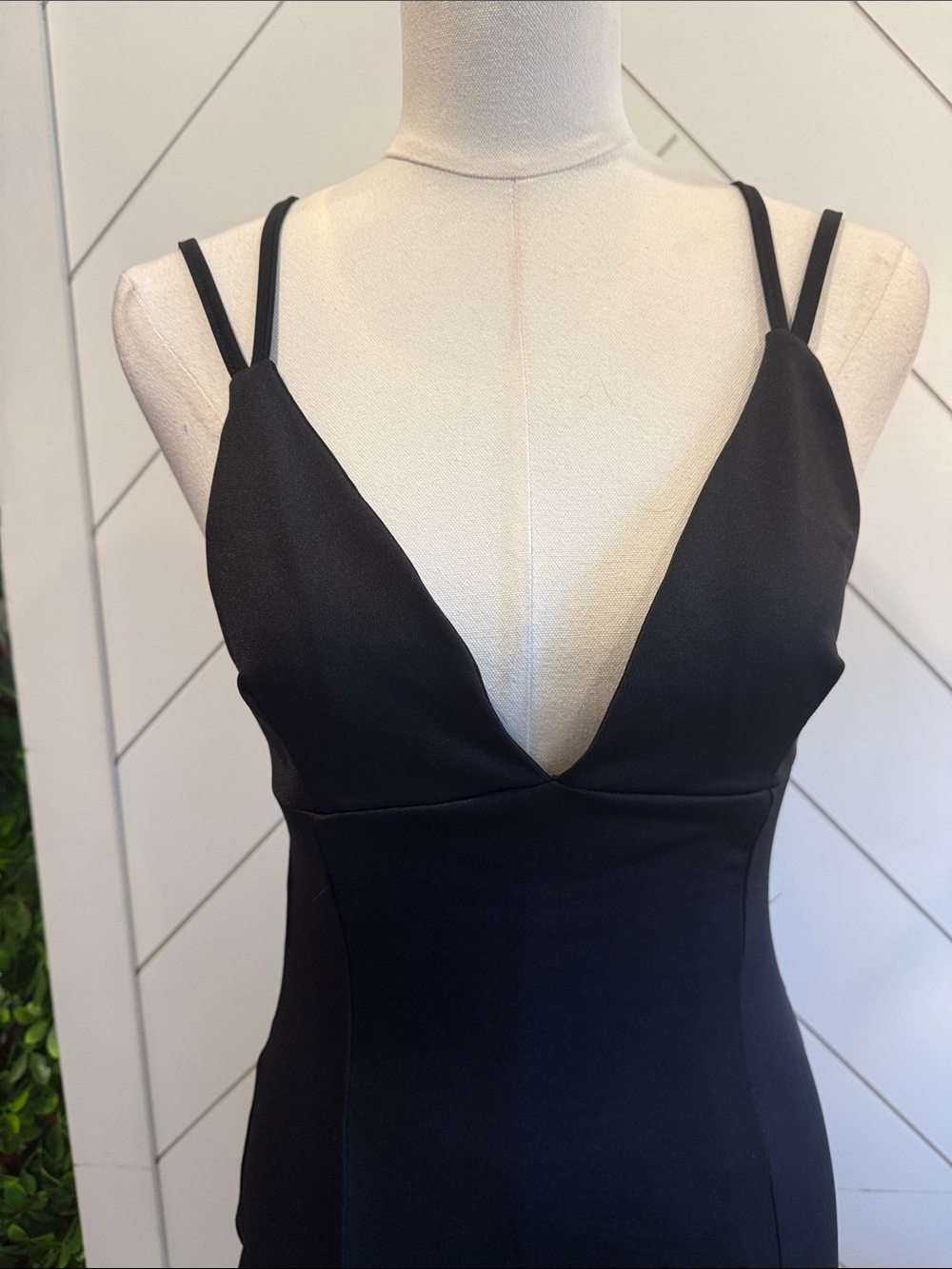 Be-All Trend-All Backless Black Mini Dress - Picture 5 of 12